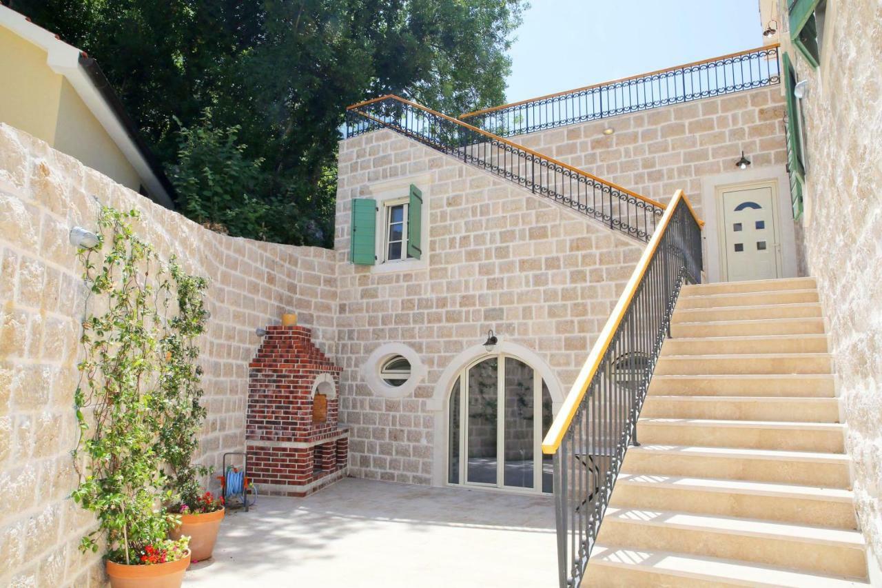 Vila Maestral Котор Екстериор снимка